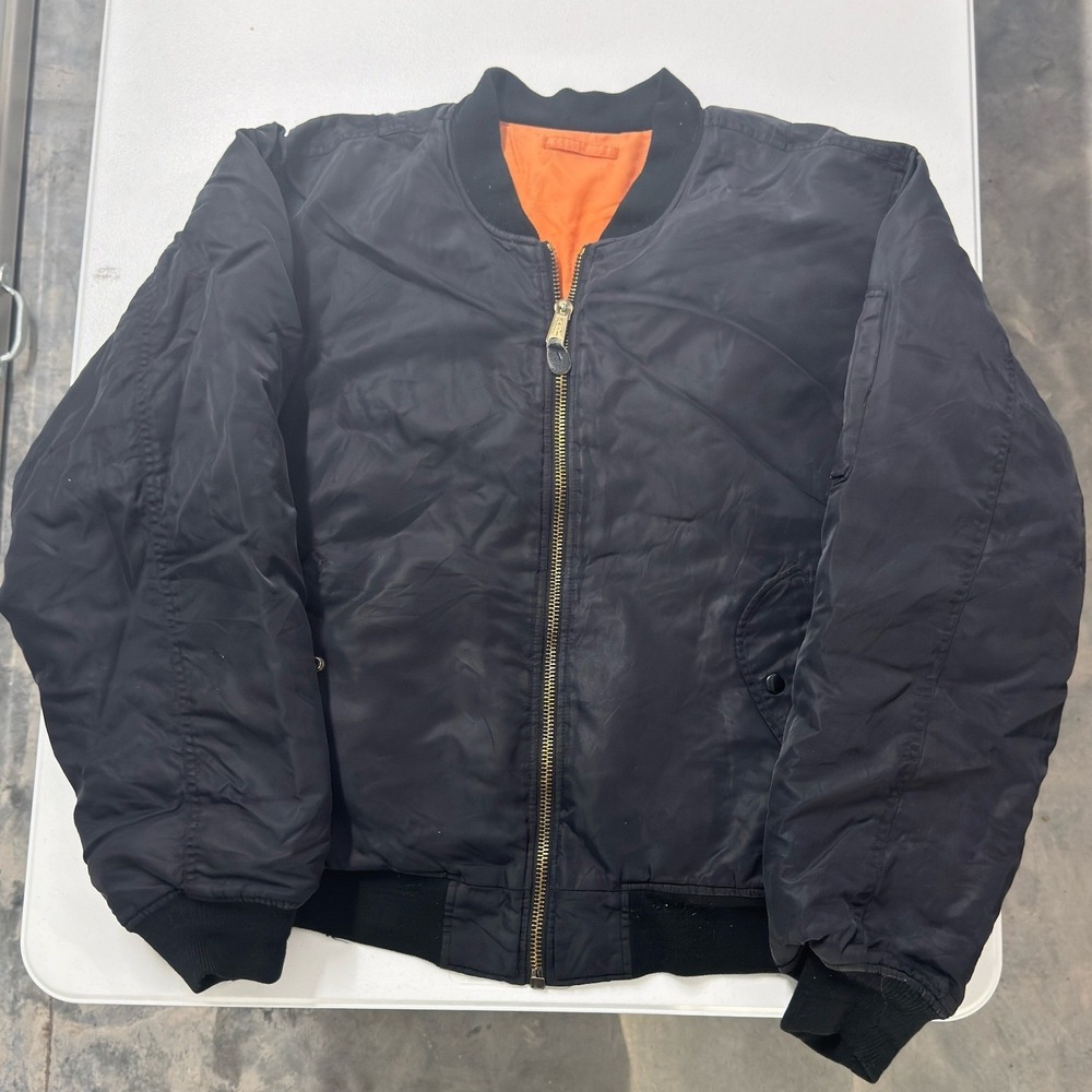 MA-1 Bomber Jacket Mens XL Black Good Padded Flight Jacket